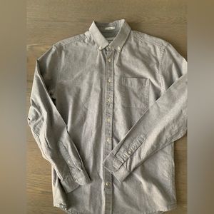 Frank and Oak light grey oxford